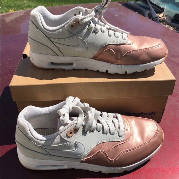 Rose gold/ leather Nike airs